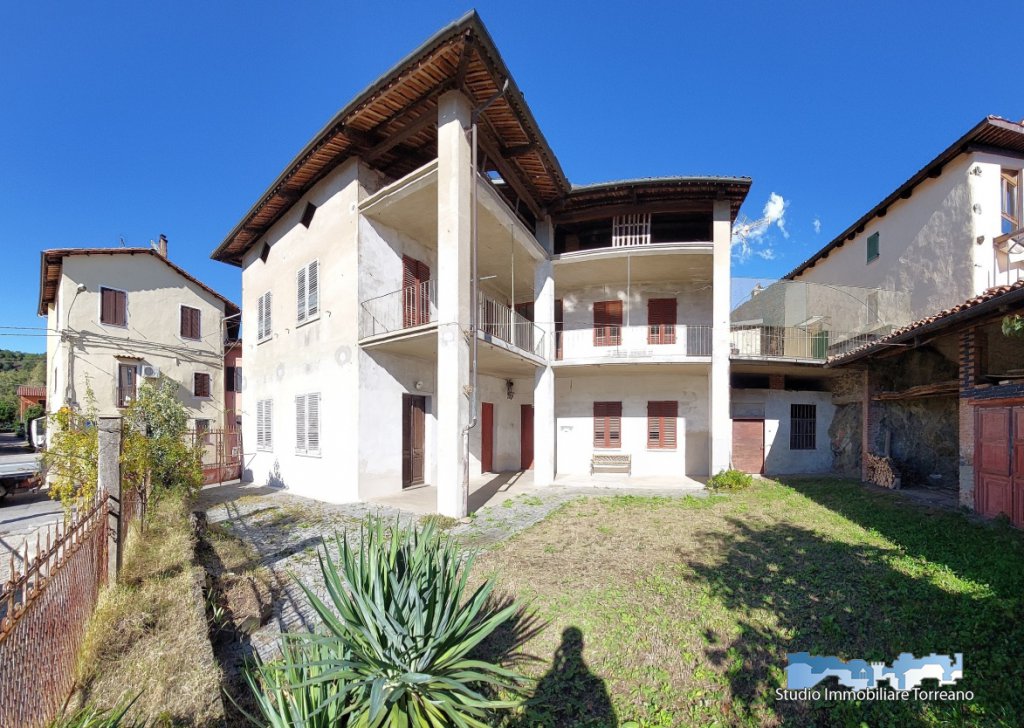 Semi-indipendenti in vendita  190 m², Chiaverano, località Centro