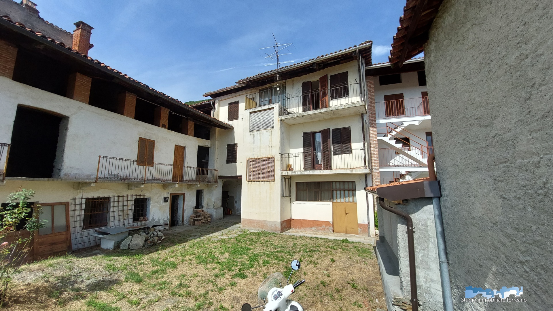 Casa semi-indipendente in Via Ilmo Peronetto a Chiaverano