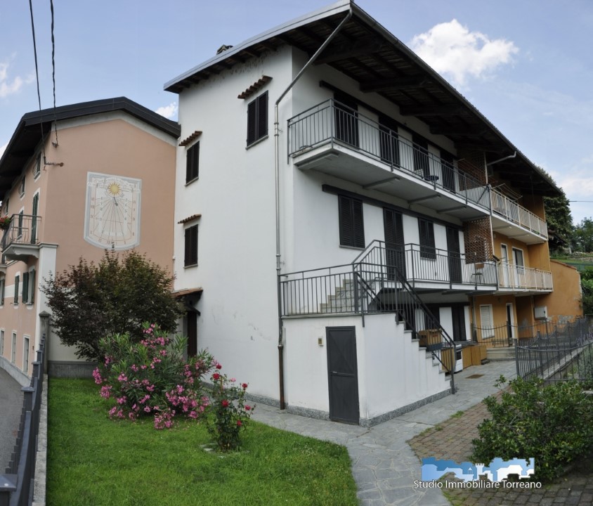  banchette affitto quart: banchette studio immobiliare torreano